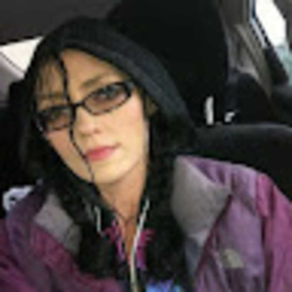 Meet your Posher, Nina